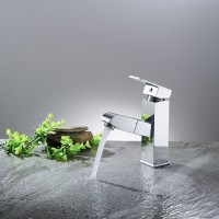 Waschbecken Küchenarmaturen Wasserhahn für warmes und kaltes Wasser, Einhand mit Wasserhahn, Flexible Pull-Down-Sprayer Verchromung